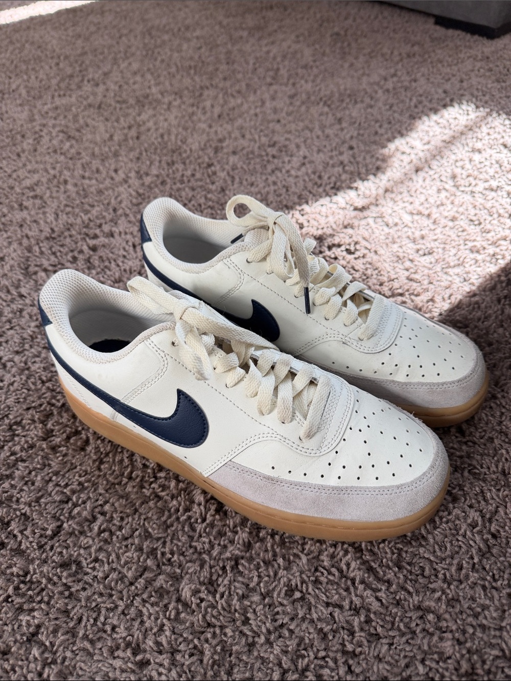 Nike Men’s Low-Top Sneakers - Cream with Navy Swoosh and Gum Sole